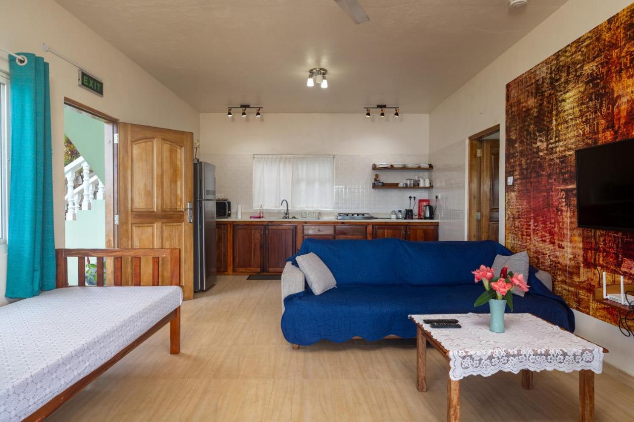 Top View Retreat Selfcatering Anse a La Mouche Exterior foto