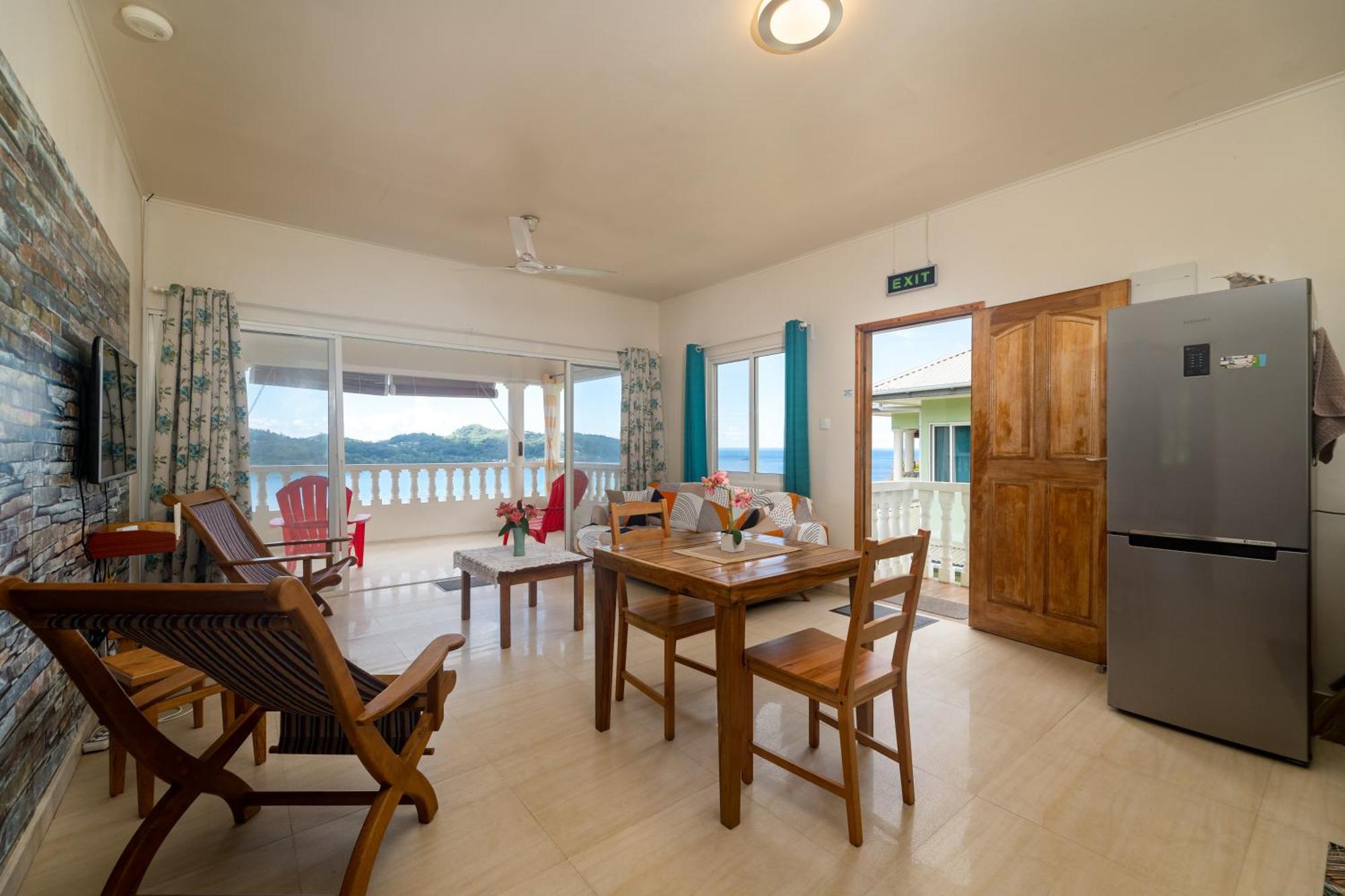 Top View Retreat Selfcatering Anse a La Mouche Exterior foto